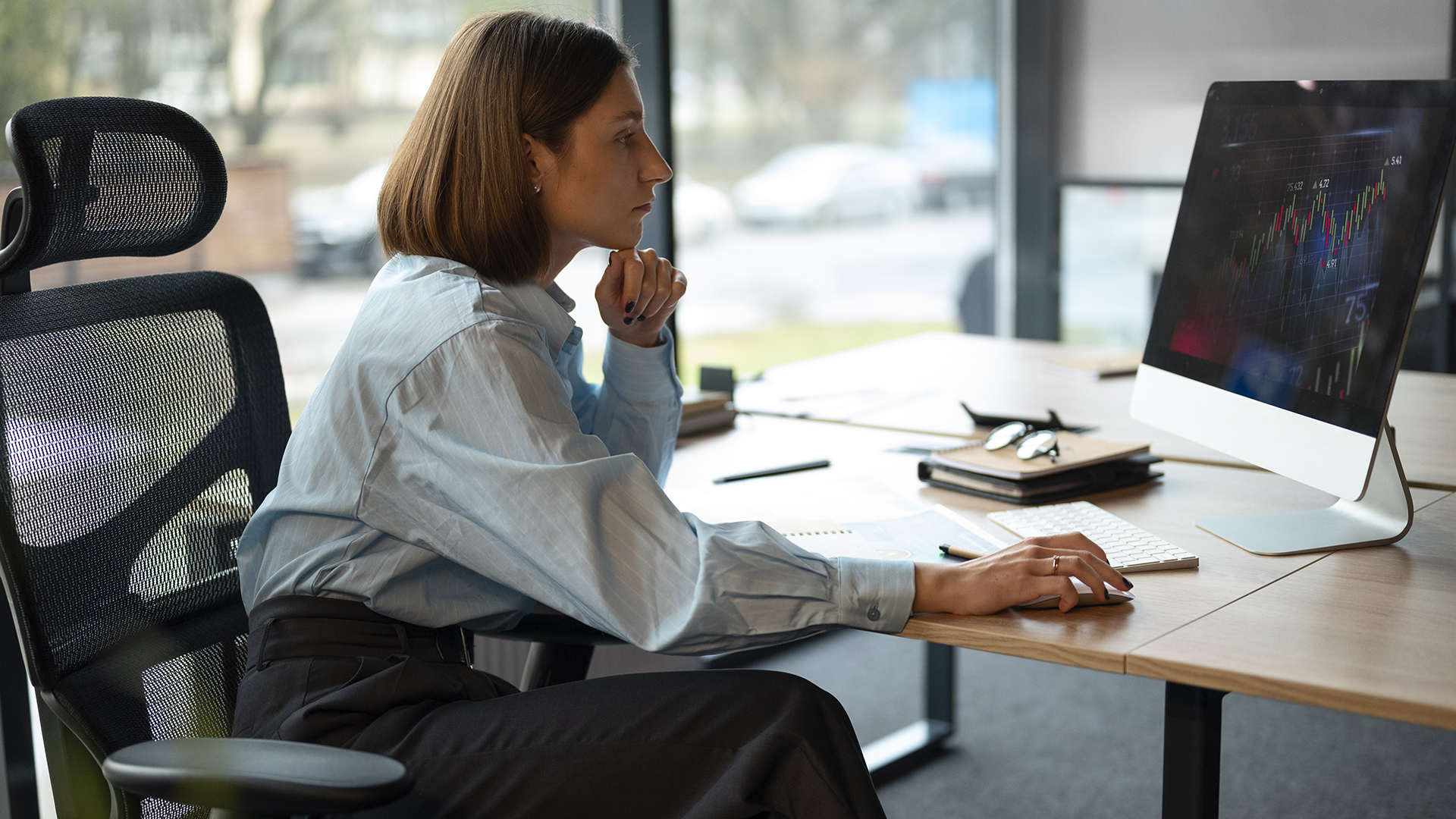 Chiropractic care for office workers: posture, desk pain, and prevention